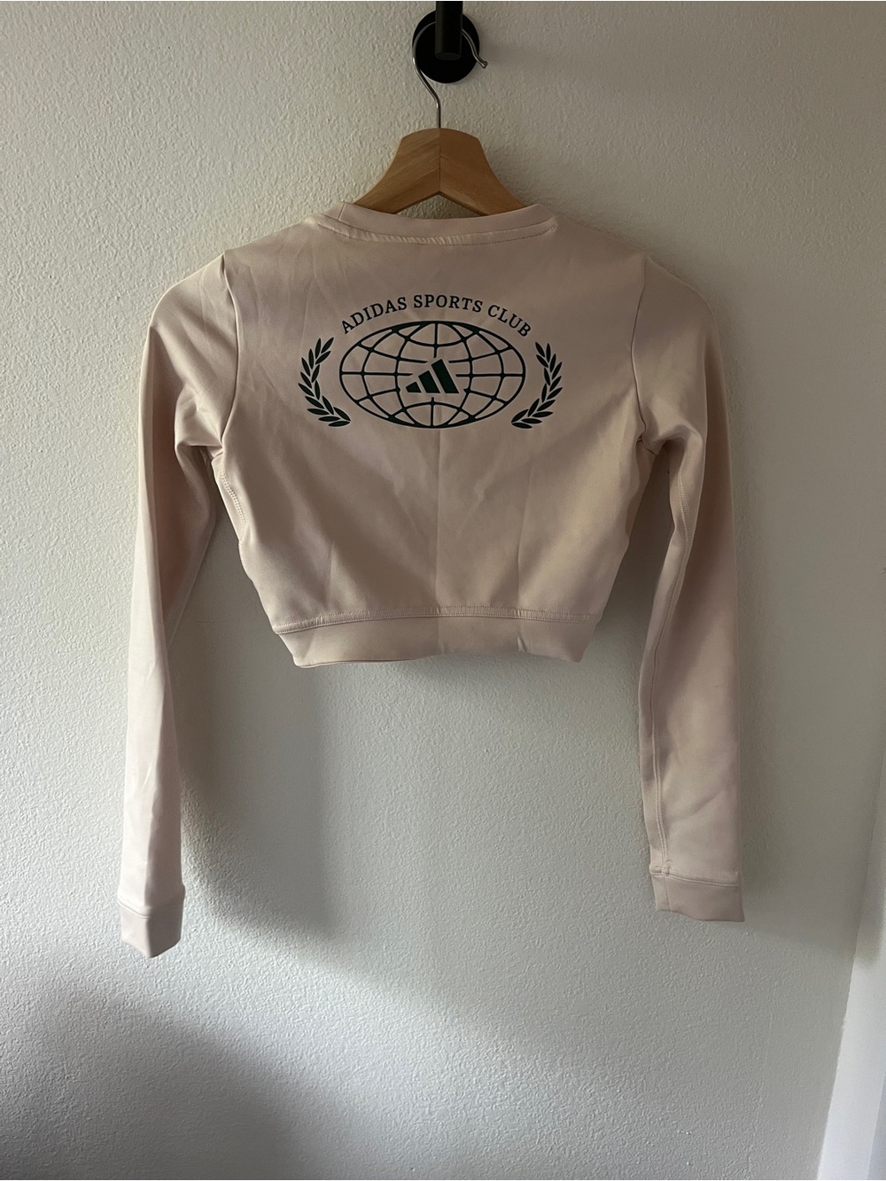 Adidas Prime Green Women’s cream Cropped Long-Sleeve Top - Picture 2 of 3